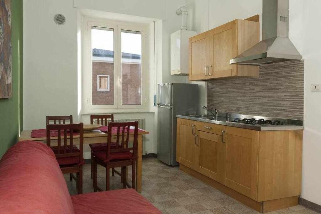 Ospitaci Appartamenti Viale Mezzetti Foligno Ngoại thất bức ảnh